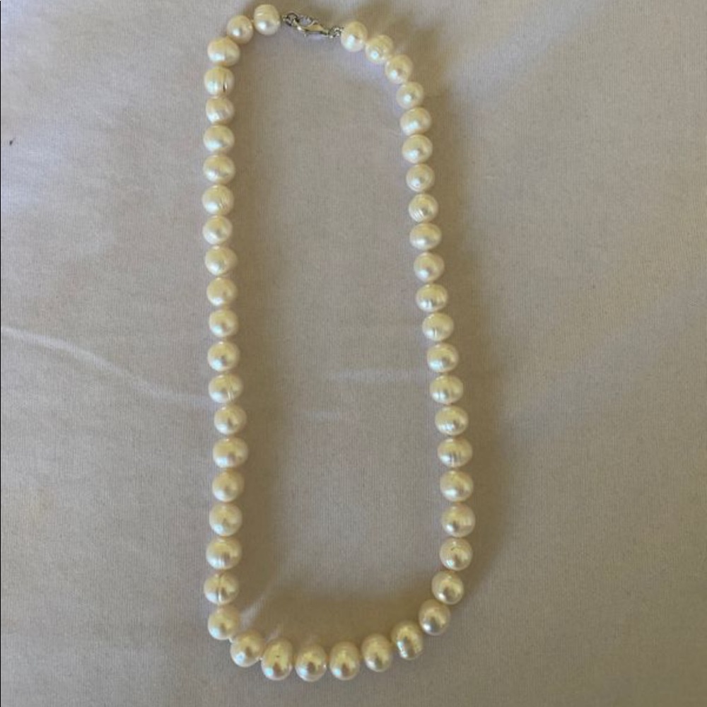 Brand New Pearl Necklace